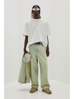H&M - Men White Boxy Fit Washed T-Shirt