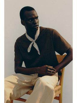 H&M - Men Brown Regular Fit Waffled T-Shirt