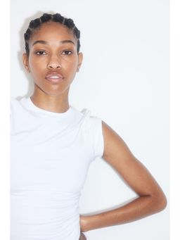 H&M - Women White Fitted T-Shirt