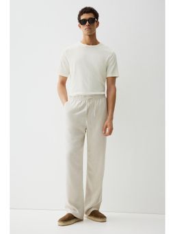 H&M - Men White Slim Fit Ribbed T-Shirt