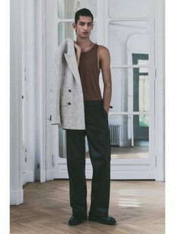 H&M - Men Brown Slim Fit Vest Top