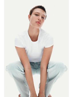 H&M - Women White Fitted T-Shirt