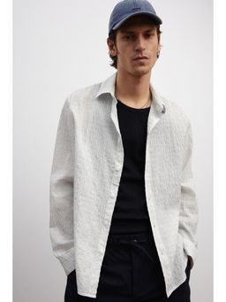H&M - Men White Loose Fit Textu Shirt