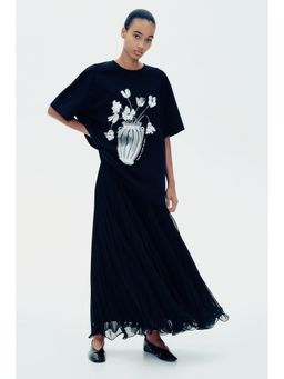 H&M - Women Black Sequin-Detail T-Shirt