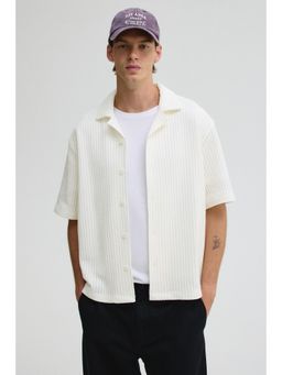 H&M - Men White Loose Fit Waffled Resort Shirt