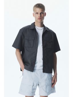 H&M - Men Grey Loose Fit Short-Sleeved Utility Shirt