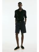 Black color option, Currently selected