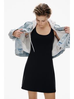 H&M - Women Black Sleeveless Microfibre Dress