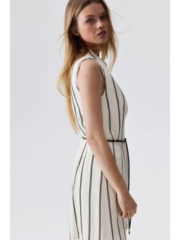 H&M - Women White Tie-Belt Wrap Dress