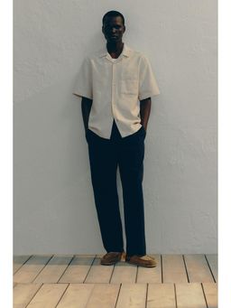 H&M - Men White Regular Fit Textu Resort Shirt