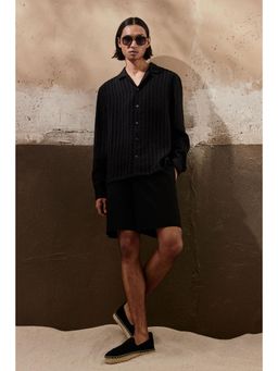 H&M - Men Black Regular Fit Long-Sleeved Resort Shirt