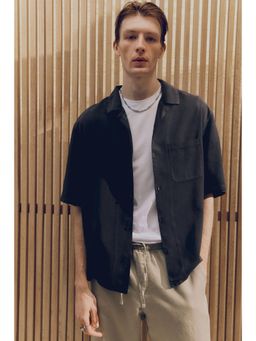 H&M - Men Black Regular Fit Lyocell Resort Shirt