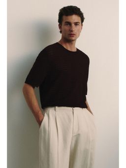 H&M - Men Brown Slim Fit Knitted T-Shirt