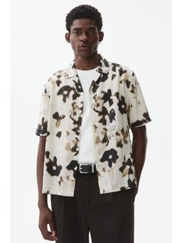 H&M - Men Beige Regular Fit Patterned Resort Shirt