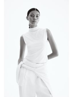 H&M - Women White Sleeveless Turtleneck Top