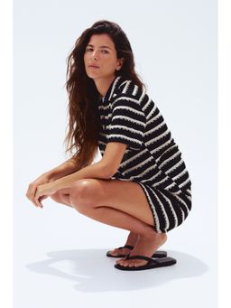 H&M - Women Black Colla Knitted Top