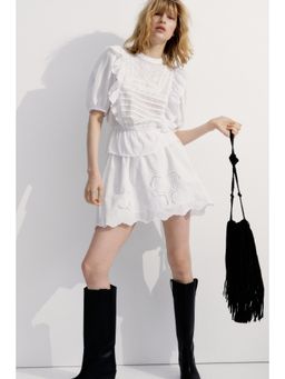 H&M - Women White Embroide Blouse