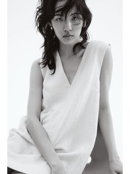 H&M - Women Beige V-Neck Shift Dress