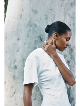H&M - Women White Waisted T-Shirt