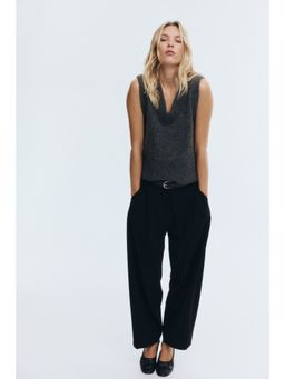 H&M - Women Grey Short Sweater Vest