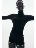 Black color option, Currently selected