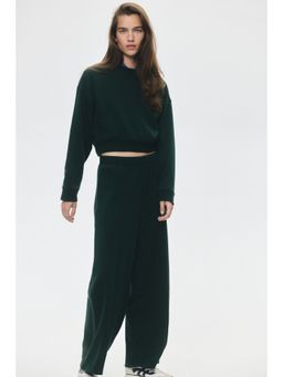 H&M - Women Green 2-Piece Sweatshirt
