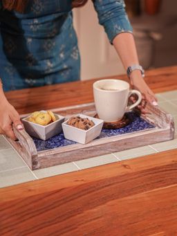 IREKA HOMES - Acacia Wood Serving Tray