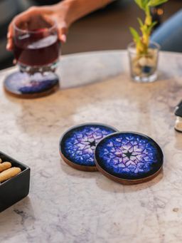 IREKA HOMES - Enamel Blue Nebula Acacia Wood Pack of 4 Coasters