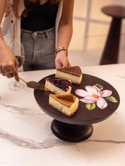 IREKA HOMES - Sakura Cake Stand