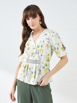 Latin Quarters - Half Sleeves Cowl Neck Casual Top