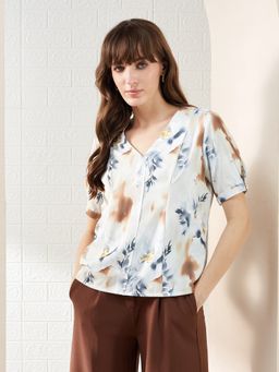 Latin Quarters - White Half Sleeves V-Neck Printed Casual Top