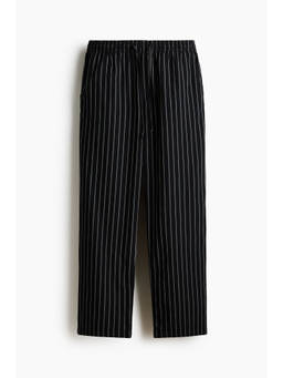 H&M - Men Black Relaxed Fit Poplin trousers