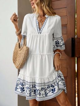 Outzidr - White Placement Print Boho Casual Wear Dress