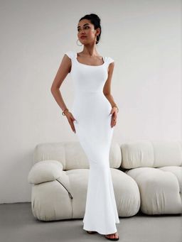 Outzidr - White Bodycon Maxi Vacay Dress With Gathered Strap