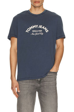 Tommy Jeans - Center Arch Tee