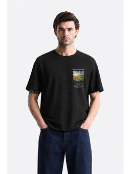 MISCHIEF MONKEY - Men Black Oversized T-Shirt