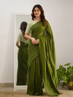 Trendmalls - Green Saree with Unstitched Blouse