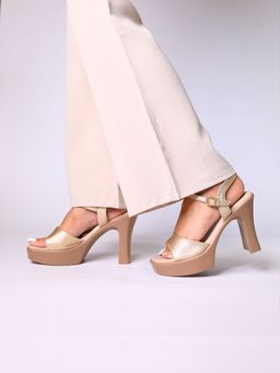 Monrow - Elora Gold Block Heels
