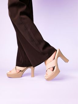 Monrow - Drew Beige Block Heels