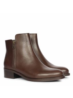 Saint G - Women Brown Leather Handcrafted Zipper Casual Boots