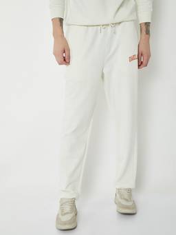 max - White Men Regular Sport Track Pants