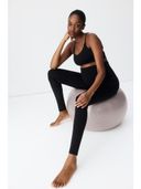 Black color option, Currently selected