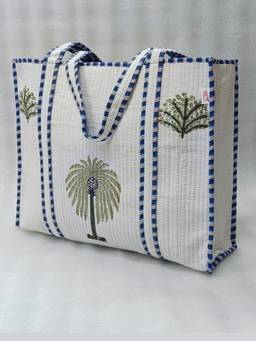 House of Gulab - Off White Classic Floral Printed Quilted Tote Bag