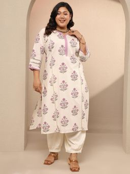 Extra love by Libas - Plus Size Women Floral Printed Cotton Straight Kurta for Women - Purple