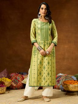 Janasya - Women's Lime Green Silk Blend Floral Printed Straight Kurta
