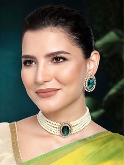 Peora - Oval Green Stone Beaded Adjustable Necklace Set for Women