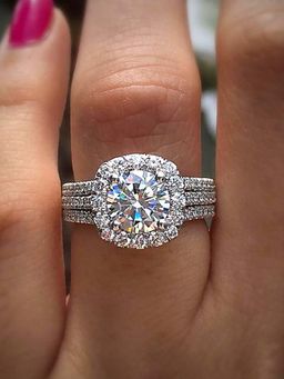 Peora - American Diamond Studded Silver Plated Finger Ring for Women (US 7)