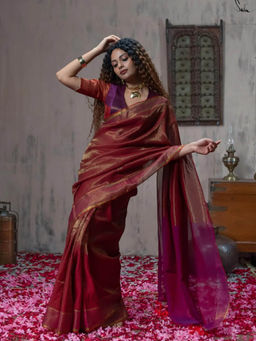 Suta - Maroon Mul Cotton Zari saree