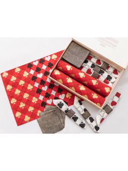 ADYA - Deck Of Cards Table Set
