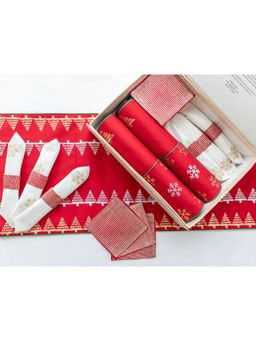 ADYA - Christmas Carnival Table Mat Set